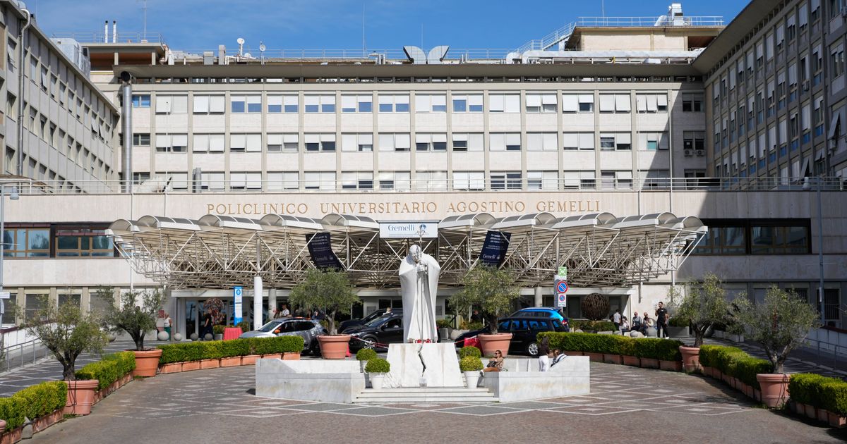 Pope Leo resumes working, sees top aide in hospital as doctors say lung recovered from surgery