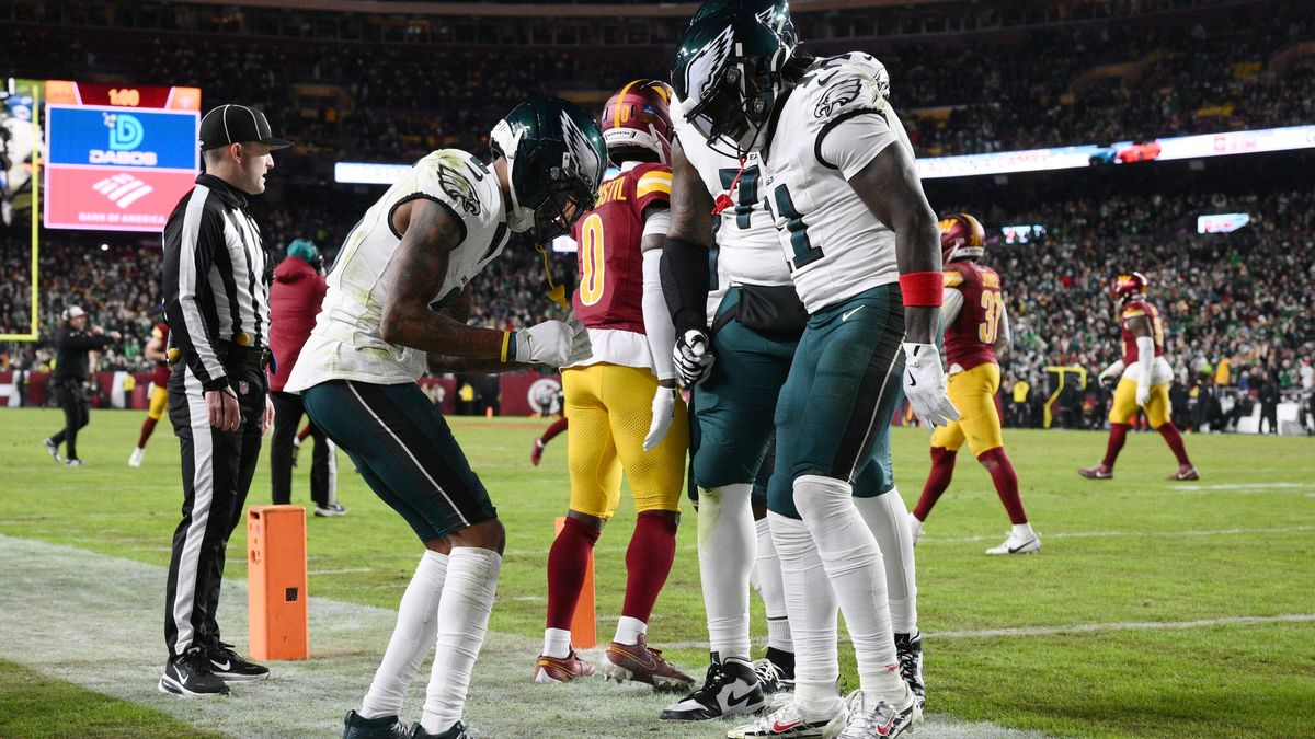 Touchdown de DeVonta Smith (Foto: AP Photo/Nick Wass)