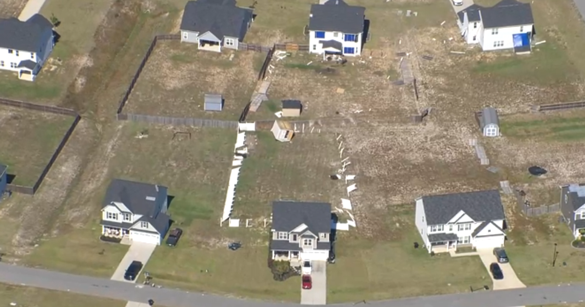 Ask the Meteorologist: How do tropical systems produce so many tornadoes?