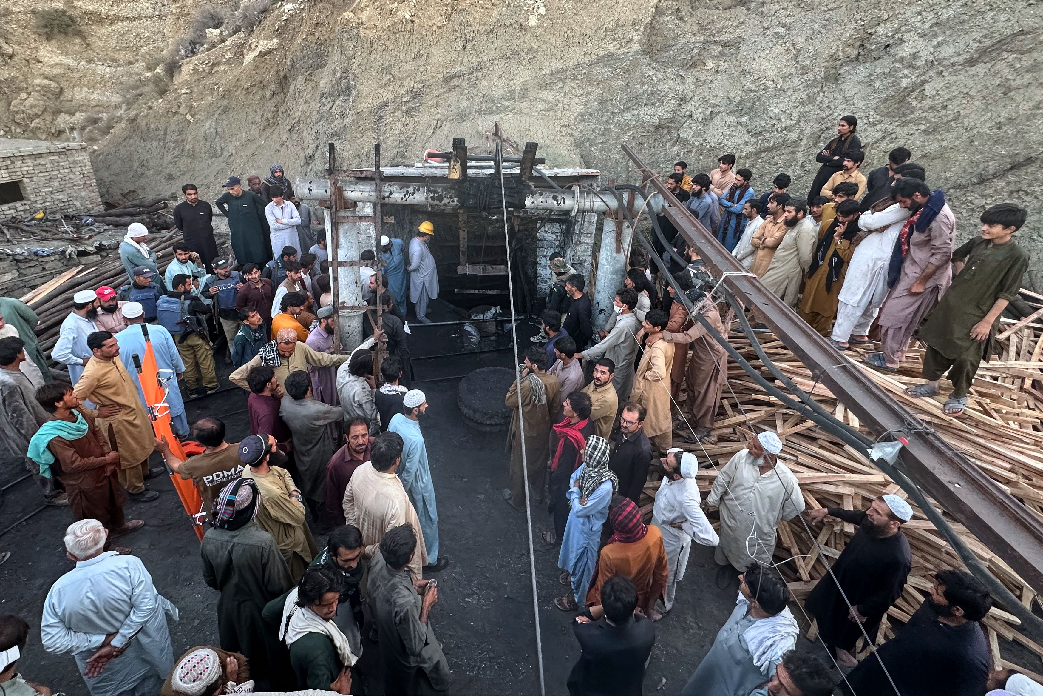 wral.com - ABDUL SATTAR and MUNIR AHMED - Coal mine blast in Pakistan kills at least 18 miners and traps 24 others
