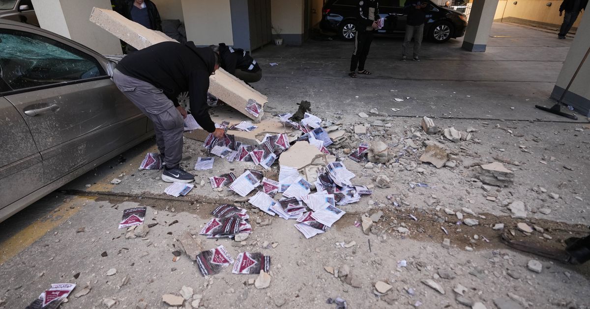 The Latest: Iran warns the US against a ground invasion as regional powers meet in Pakistan