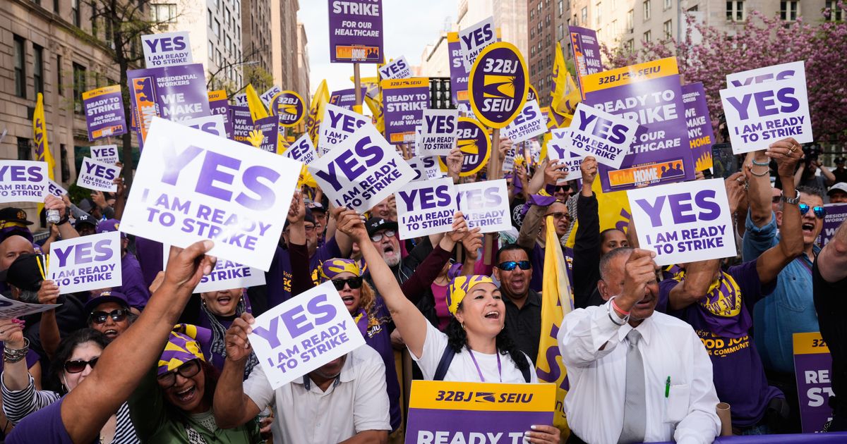 New York City apartment building workers authorize a possible strike as contract talks stall