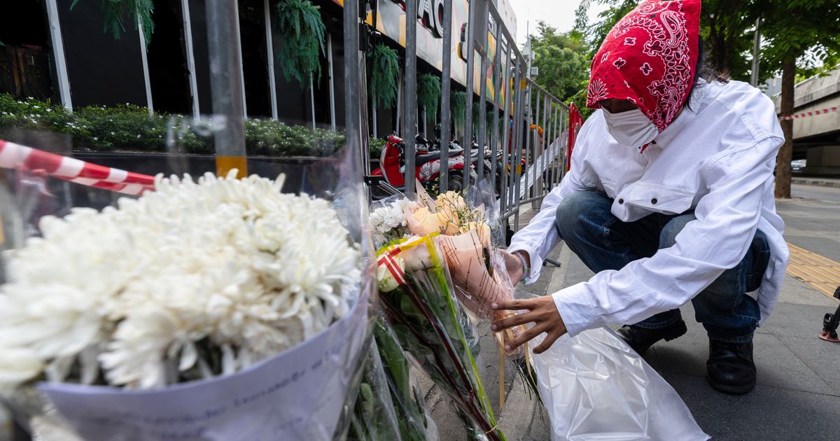 Death toll from Bangkok bar fire rises to 32 as 2 more die in hospital