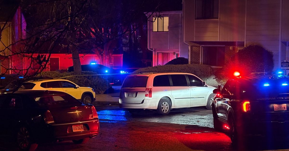 Police investigate suspected murder-suicide at Durham apartment complex