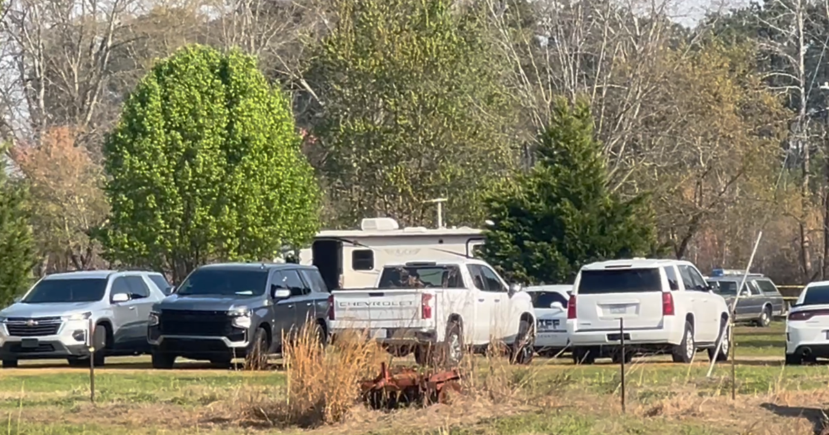 Sheriff: Three people found dead at Robeson County home
