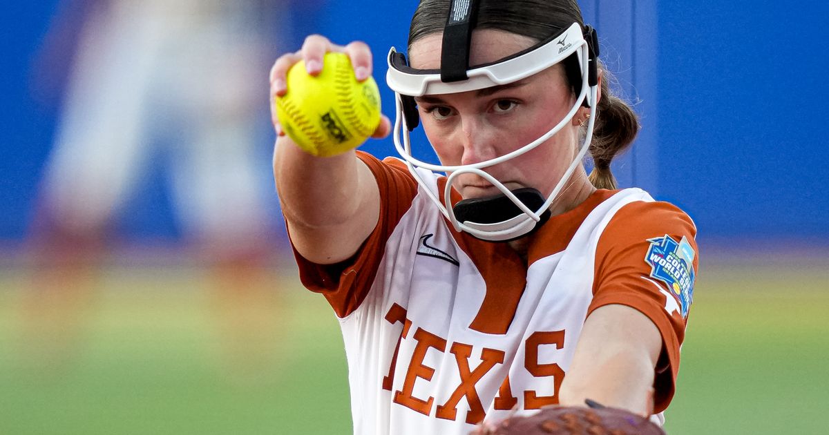 Texas rides Teagan Kavan, Katie Stewart to 7-3 win over Texas Tech to ...