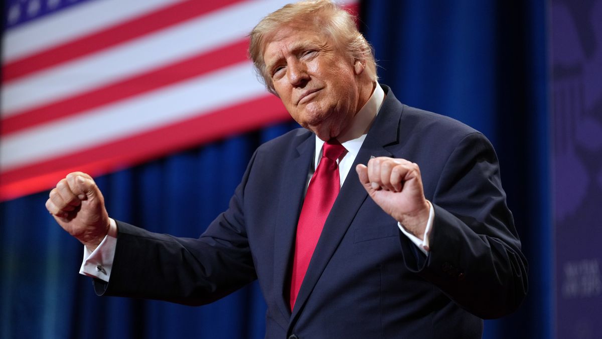 wral.com - PAUL WISEMAN and WYATTE GRANTHAM-PHILIPS — Associated Press - FACT FOCUS: Trump boasts about the economy but there's more to the story