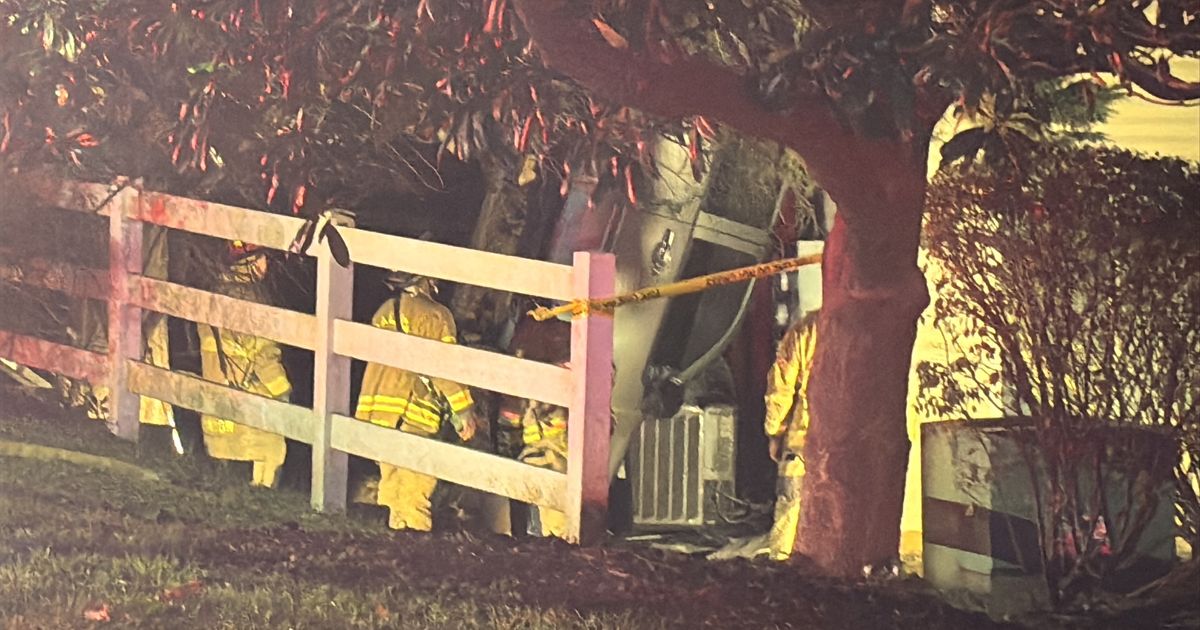 Car crashes into building on Gorman Street in Raleigh