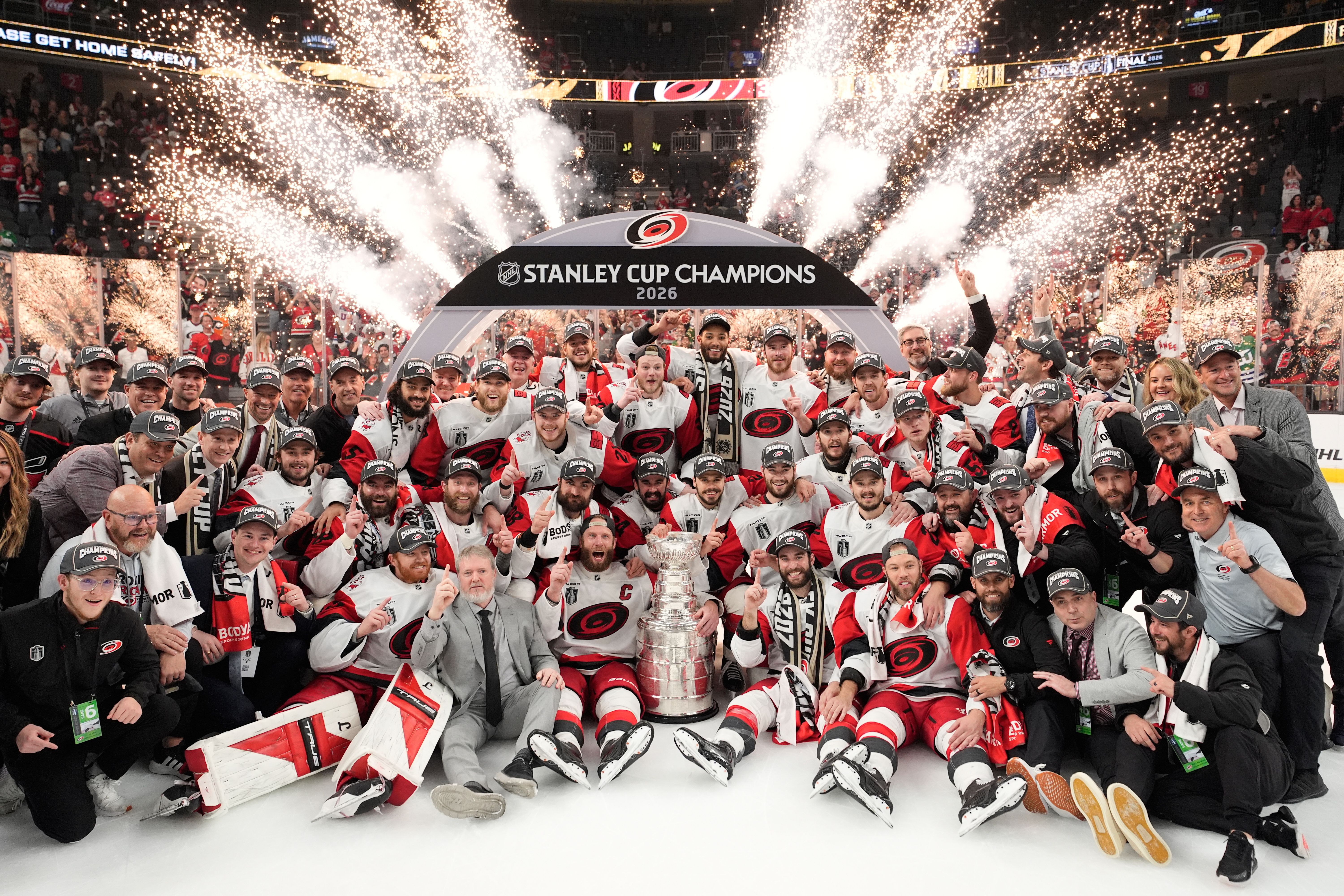 NHL to produce and distribute local games for Hurricanes , Blue Jackets , Wild and Blues